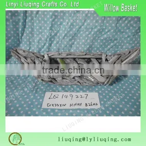 Factory Wholesale Grey Wooden Boat for Garden Decoration Ornament thumbnail-1