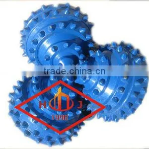 Rubber Sealing Steel Tooth Bit IADC115/114 /TRIcone Bit thumbnail-1