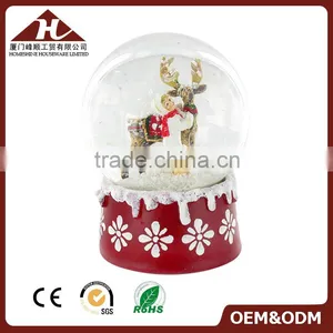 Reindeer Snow Globe for Christmas thumbnail-1