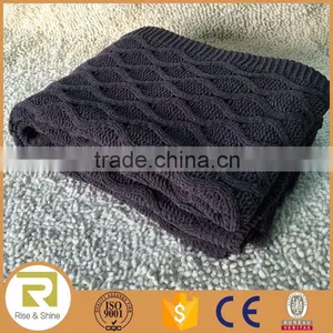 Wholesale 100% Polyester Chenille Cable Knit Throw Blanket thumbnail-1
