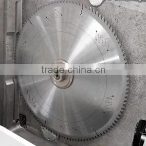 PVC Profile CNC Control Double Mitre Cutting Saw/aluminium Profile Double Head Cutting Machine thumbnail-5