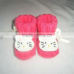 100%cotton Hand Infant Crochet Booties Baby 3D Wholesale Sock thumbnail-1