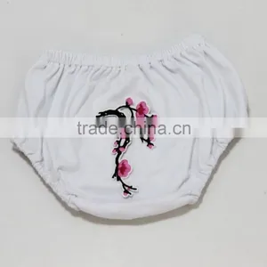 2017 New Arrival Cute Cotton Infant Toddle Pants Diaper Covers Baby Bloomers Embroidery Bloomer thumbnail-2