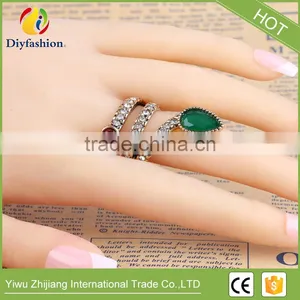 Animal Ring Jewelry For Women Finger Fashion Accessories Retro Gold Green Stone Snake Ring Party Gift thumbnail-3