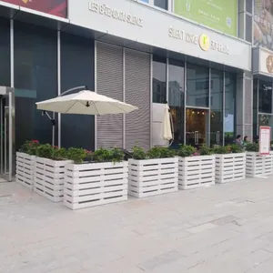 Customized Beautiful Endurance Outdoor Flower Boxes thumbnail-1