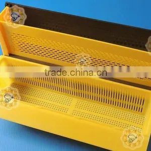 Popular Beekeeping Equipment Plastic Pollen Trap thumbnail-2