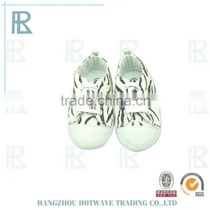 Lovely Cartoon Style Soft Leather Decorating Baby Shoes thumbnail-1