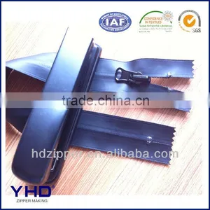 Industrial Waterproof Zipper thumbnail-1