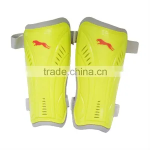 Professional Plastic Football Shin Guard thumbnail-1