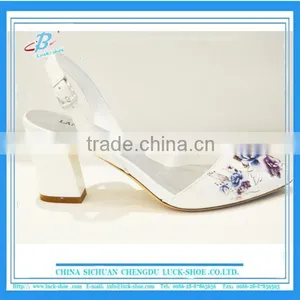 Rubber Outsole Material and Cotton Fabric Lining Material Women Shoes Summer Flower Sandals thumbnail-1