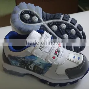 LED Kids Running Shoes thumbnail-3