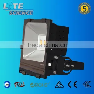 Water Proof Light Fixture High Power Led Reflector IP65 Led Floodlighting thumbnail-3