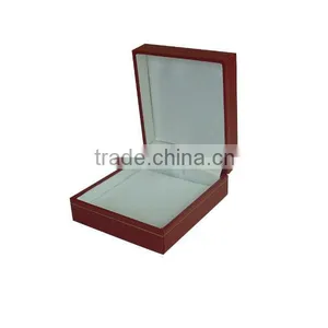 Red Cardboard Paper Jewelry Box thumbnail-1