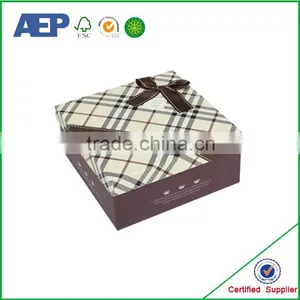 Printed Seasonal Paper Packaging Box for Sweater thumbnail-1