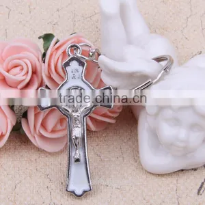 2016 New Design Wholesale Key Chain St. Benedict Metal Crucifix Key Chain Black & White Cross Key Holder thumbnail-4