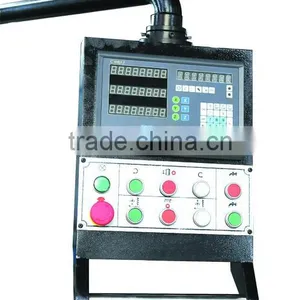 Vertical and Horizontal Spindle Universal Turret Type Miller With Slotting thumbnail-5