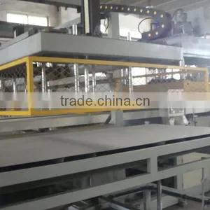 Double Worktables PS Fully Automatic Vacuum Forming Machine thumbnail-5