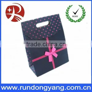 Promotional Cutom Color Printing Paper Gift Bag thumbnail-1