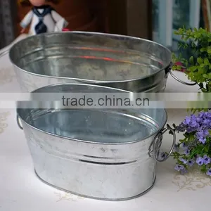 Large Retro Oval Metal Beverage Party Tub / Ice Bucket / Wine Cooler thumbnail-1