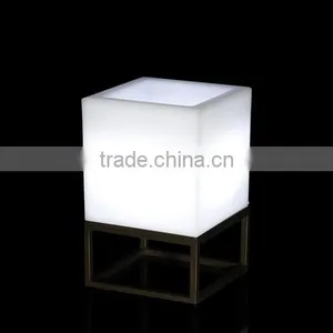 Square Color Changing Led Planter Pot/plant Pot thumbnail-1