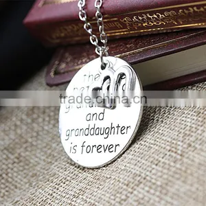 Cheap 2016 New Christmas Women Hot Gifts Love Heart Words Round Pendant Necklace Family Jewelry thumbnail-2