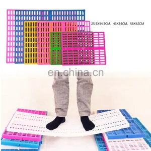 New Design Easy Clean Anti-Slip Hard Plastic Pet Mat With Groove thumbnail-5
