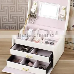 White Leather Jewelry Box,Cosmetic Jewelry Travel Case, Lock Jewelry Storage Case Organizer thumbnail-4