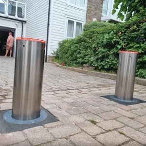 Automatic Electric Retractable Bollards Pedestrian Zones Industry Parks Traffic Safety Car Park Barriers thumbnail-1