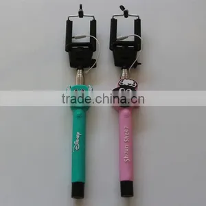 2015 Best Selling Wired Selfie Handheld Stick thumbnail-2