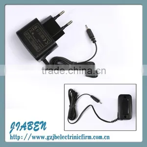 Travel Charger thumbnail-1