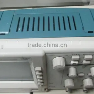 Tektronix TDS1012B 2 Chanel 100 MHz Digital Storage Oscilloscope thumbnail-2