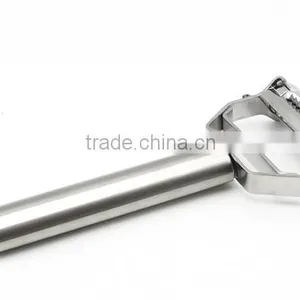 Julienne Peeler and Vegetable Peeler In One Tool, Stainless Steel thumbnail-3
