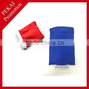 Promotional Gifts Plastic Car Cleaning Gloves Ice Scraper thumbnail-2