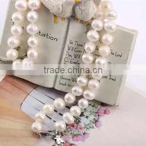 Graceful !Charming ! Fashion Design ! Latest Natural White Pearl Necklace for Christmas thumbnail-4