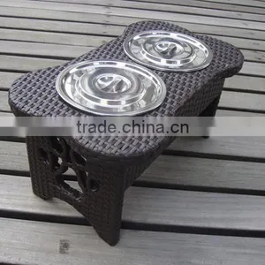 Ritzy Double Pet Food Bowl With Rattan Frame thumbnail-4