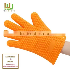 Hot Sell Eco-Friendly Toblerone Chocolate Mould DIY Chocolate Heart Shape Silicone Mold Ball thumbnail-4