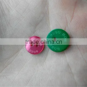 Famous Brand Logo Engraved on Flat Painted Colored Pink, Green 2 Holes River Shell Shirt Buttons thumbnail-1