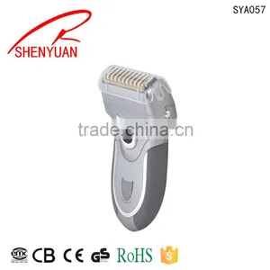 Hot Selling Triple Blade Rechargeable Electric Shaver thumbnail-1