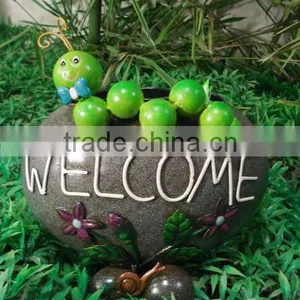 YS11216 9 Inch High Catepilla With Welcome Sign Garden Flower Pots thumbnail-1