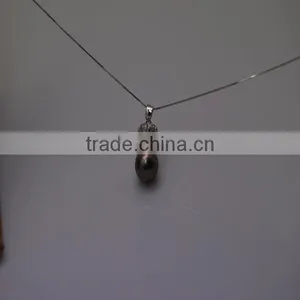 17'' 12-13mm Black Tahitian Mother of Pearl Pendant Necklace thumbnail-1
