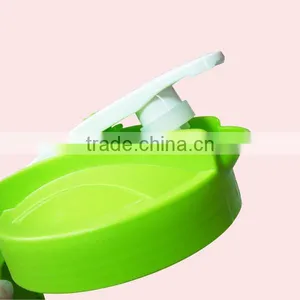 1.2L Plastic Pitcher With Lid thumbnail-5