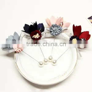 Zm53220a Fashion Handmade Cloth Flower Shape Brooches For Wedding Party And Business Suit thumbnail-1