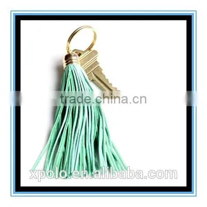 Fashion Women Multiple Colors Leather Tassel Keychain thumbnail-2