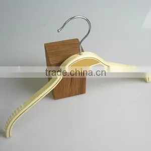 LM 392 Laminated Hanger Kids Hanger With Antislip Strip thumbnail-1