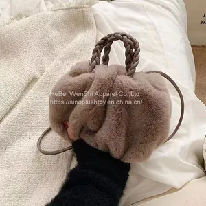 011Newly Arrived Small Plush Handbag High Quality Women's Popular Design Cloud Plush Purse Personality Girl Faux Fur Handbag thumbnail-3