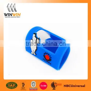Soft Pvc Rubber Mobile Phone Stand / New Style Mobile Phone Holder thumbnail-1