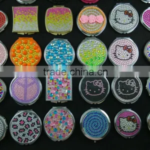 2015 Costomized Mirror Metal Bling Pill Box Crystal Perfume Bottle thumbnail-4