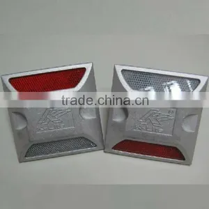 Aluminum Road Studs thumbnail-1