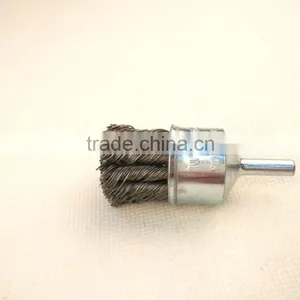 Knotted End Brushes thumbnail-1