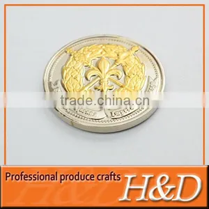 Best Seller Silver Metal Souvenir With Gold Plated Pattern thumbnail-1